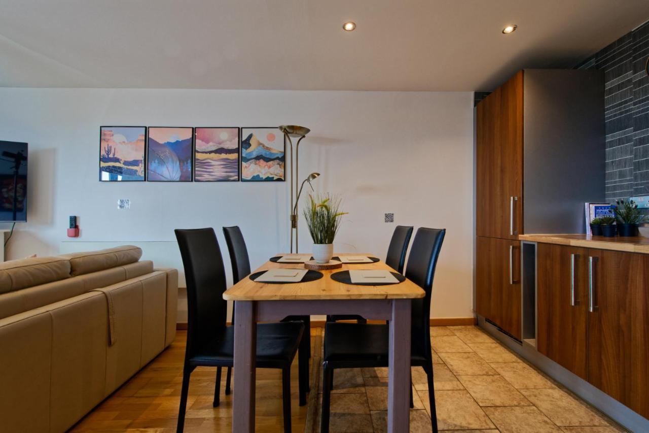 Sidemersey Livings- Convenient 1-Bedroom Flat With A View, Central Λίβερπουλ Εξωτερικό φωτογραφία
